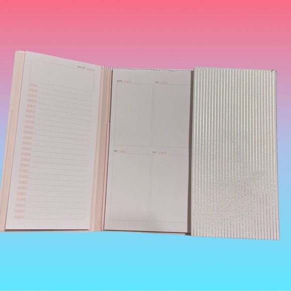 ERIN CONDREN PLANNER & ONE REFILL PACK - Picture 6 of 12